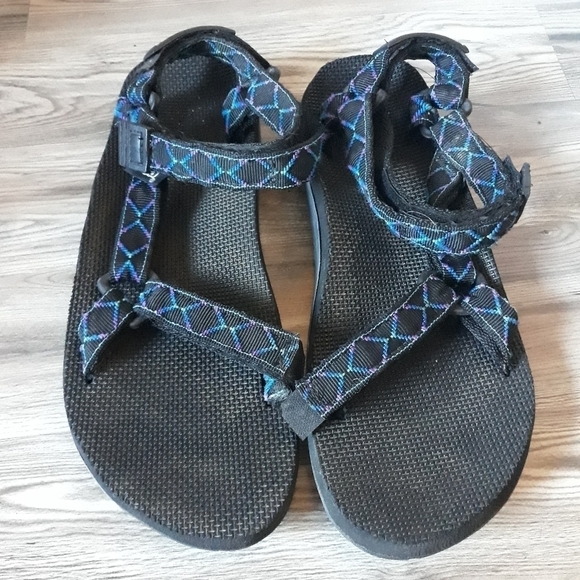 Teva Hurricane sandals mens 11 - Picture 1 of 5